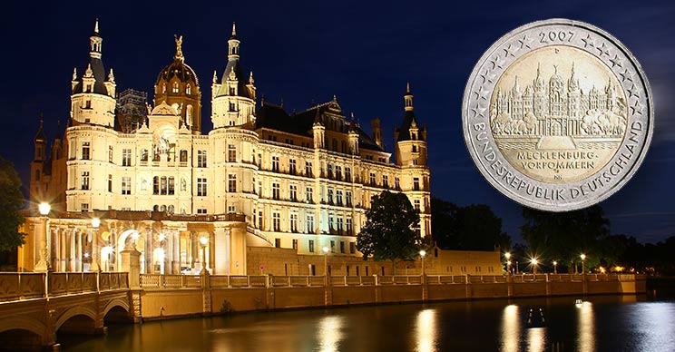 Schweriner Schloss mit 2 Euro Münze