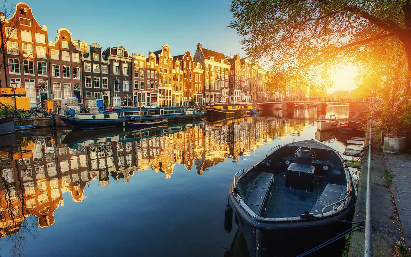 Amsterdam Kanal bei Sonnenuntergang, Niederlande