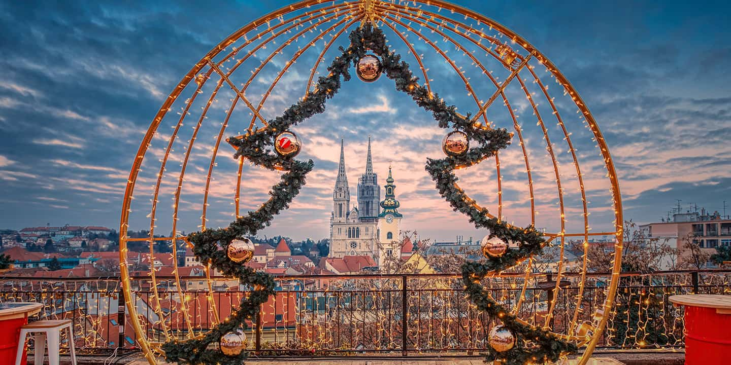 Magischer Winter zu Weihnachten in Zagreb Kroatien