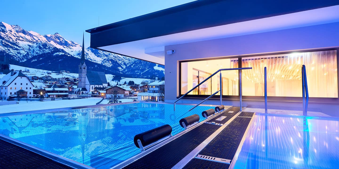 vorschaubild die schönsten infinity pools in den alpen